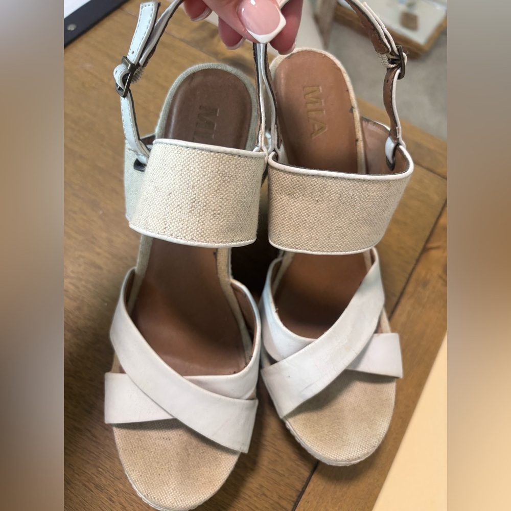 MIA Cream and White Sandals with Minimalist Design